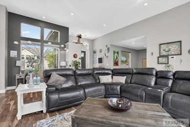 Rare newer-build contemporary masterpiece on Hole 8 of Highland - photo 12