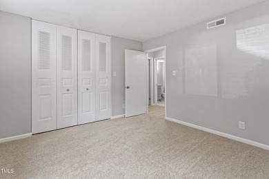 Cute a button Condo in great Durham location with Sunroom (106 - photo 18