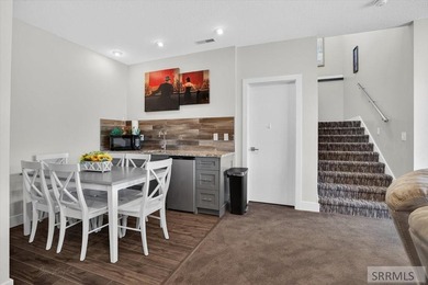 Rare newer-build contemporary masterpiece on Hole 8 of Highland - photo 33