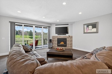 Rare newer-build contemporary masterpiece on Hole 8 of Highland - photo 35