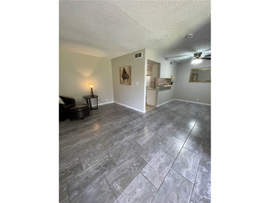 Step into this warm and cozy 2 bed 1.5 bath townhome located in - photo 3