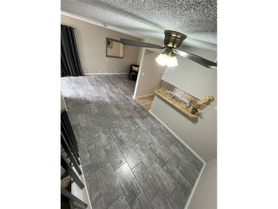 Step into this warm and cozy 2 bed 1.5 bath townhome located in - photo 8