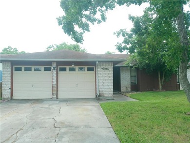 Charming 3-bedroom, 2-bath home located in the established - photo 1