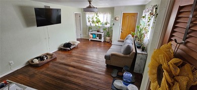 Price drop!!! Welcome to 4937 Jo An move in ready and waiting - photo 2