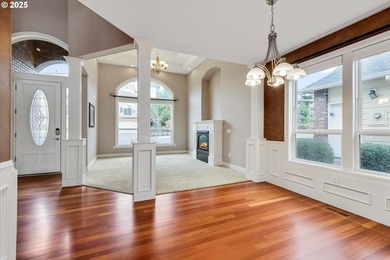 This beautiful home is elegant and sophisticated yet warm and - photo 13