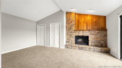 Opportunity to have a 6 bedroom condo is RARE! 6 bedrooms & 3 - photo 16