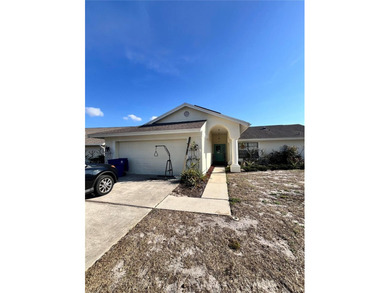 (private lake, pond, coastal) Home Sale Pending in Holiday Florida