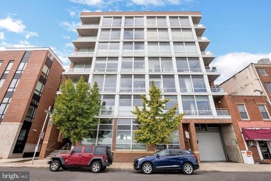 (private lake, pond, coastal) Home Active Under Contract in Philadelphia Pennsylvania