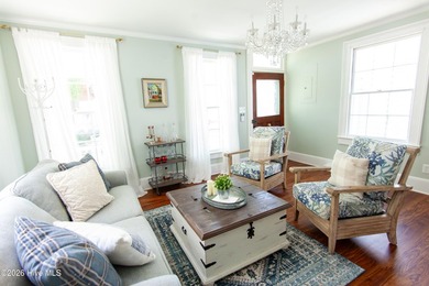 Historic Charm and Downtown New Bern Living! Historic home built - photo 6