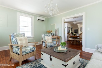 Historic Charm and Downtown New Bern Living! Historic home built - photo 7