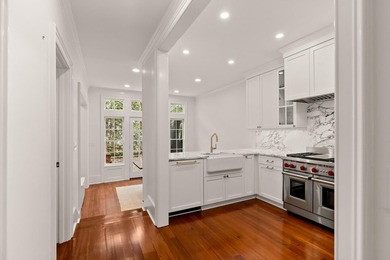 This 1890s Charleston single, steeped in history and character - photo 12