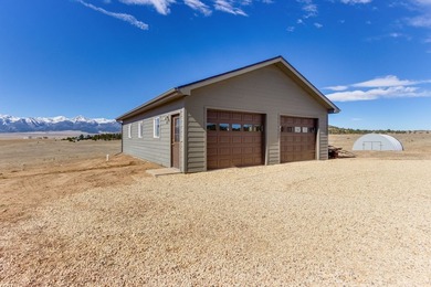 Welcome to your haven on 35.53 acres of fully fenced horse - photo 17
