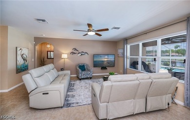 Fantastic POOl home. Spectacular lake views and stunning sunsets - photo 23