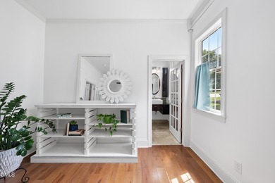 Enjoy low-maintenance living just steps from Historic Oakwood - photo 29
