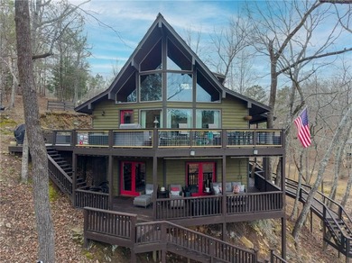 Lake Martin Home For Sale in Dadeville Alabama