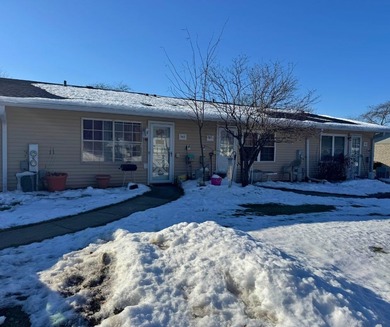 Chain O Lakes - Grass Lake Condo For Sale in Fox Lake Illinois