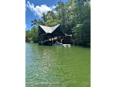 Offered mostly furnished, this 3 bedroom, 3.5 bath allows you to - photo 2