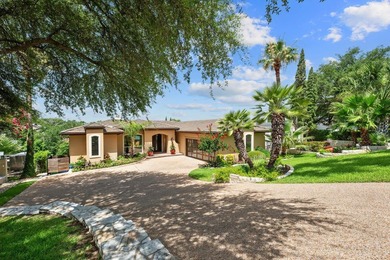 Positioned along the shores of Lake Travis, 107 Edgewater Cove - photo 2