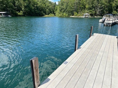 Lake Keowee Lot For Sale in Salem South Carolina