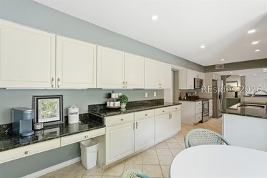 Well-appointed 3-bedroom, 3-bath Fazio Villa located within - photo 15