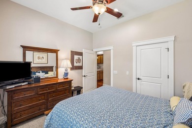 Welcome to an exceptional opportunity to own a beautifully - photo 16