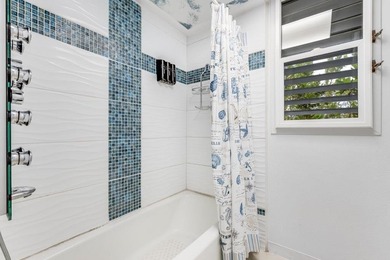 Luana Kai B301 presents a rare opportunity to own one of the - photo 32