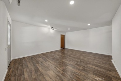 3223 Compton Ave - photo 40