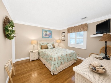 Wow! What a find! This beautifully maintained one bedroom, one - photo 13