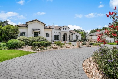 LOCATED IN THE ESTATES OF CIMARRON HILLS, THIS SPRAWLING SINGLE - photo 3