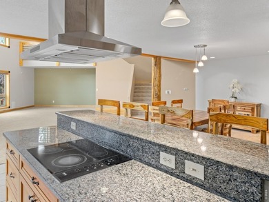 Back on the market with key improvements completed, this 5,000+ - photo 20