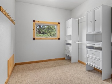 Back on the market with key improvements completed, this 5,000+ - photo 33