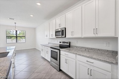 Welcome to Timber Creek where *Your home is your Oasis*. Timber - photo 11