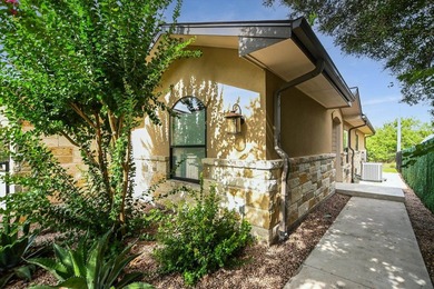 LOCATION! CUSTOM! UPGRADES! BUILDERS PERSONAL HOME WITH UPGRADES - photo 2