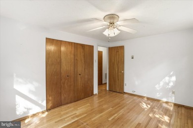 This property has the feel buyers are hoping to find when they - photo 16