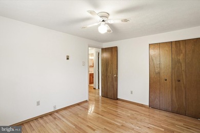 This property has the feel buyers are hoping to find when they - photo 18