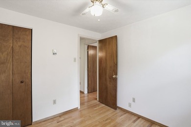 This property has the feel buyers are hoping to find when they - photo 20