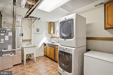 This property has the feel buyers are hoping to find when they - photo 25