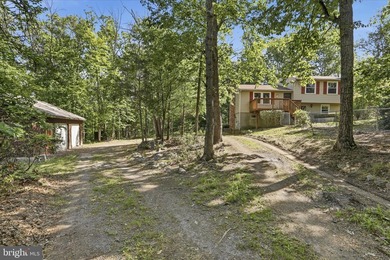 This property has the feel buyers are hoping to find when they - photo 38