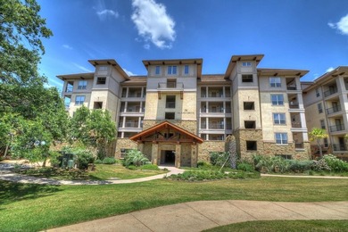 This beautifully updated 3 bedroom 2 bath condominium on Lake - photo 1