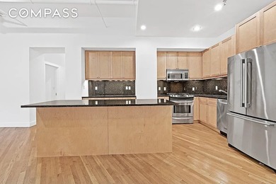 Welcome to the heart of the Flatiron District, where luxury - photo 3