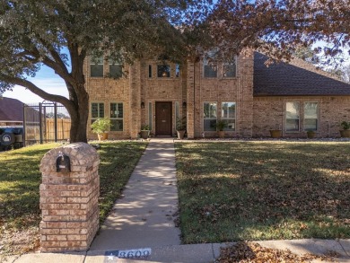 Lake Home For Sale in Fort Worth, Texas