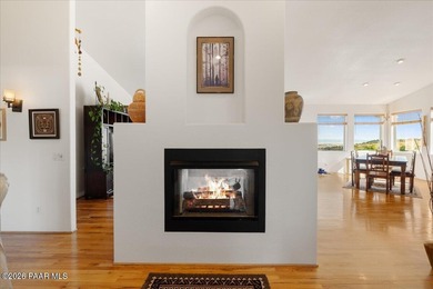 Come see this amazing view home with 3 bedrooms and 2 bathrooms