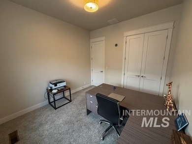 Buyer incentive available! Qualified buyers may be eligible for - photo 11