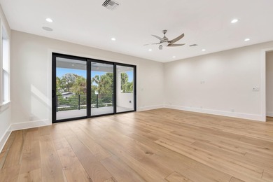 GRAND NEW! This beautiful estate has it all. Features an amazing - photo 28