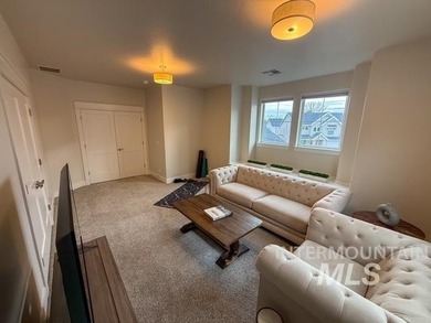 Buyer incentive available! Qualified buyers may be eligible for - photo 29