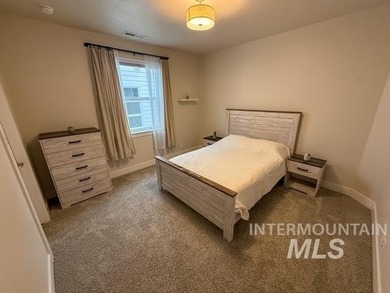 Buyer incentive available! Qualified buyers may be eligible for - photo 32