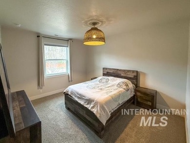 Buyer incentive available! Qualified buyers may be eligible for - photo 34