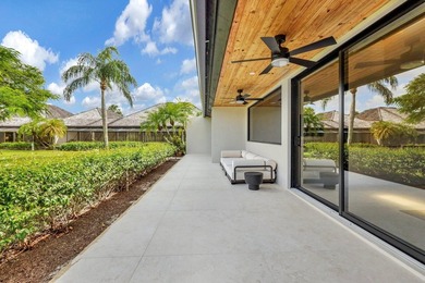 Welcome to an extraordinary residence that seamlessly blends - photo 35