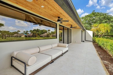 Welcome to an extraordinary residence that seamlessly blends - photo 36