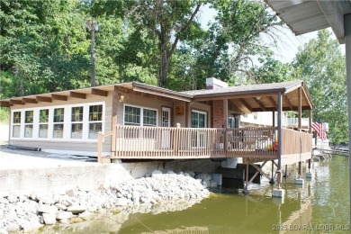 Lake of the Ozarks Home For Sale in Camdenton Missouri